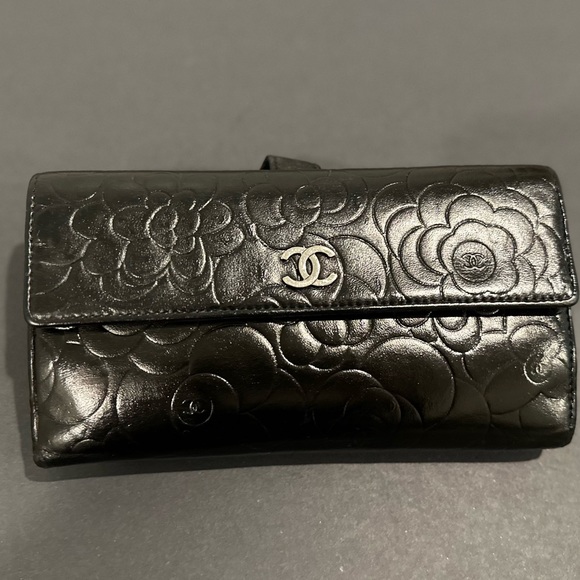 Authentic Chanel Camilla Lambskin Wallet (Repainted) - Picture 16 of 16